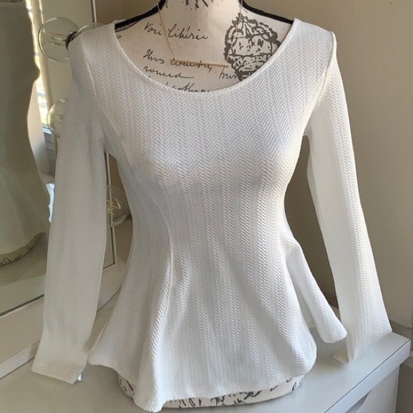 H&M white peplum top - Picture 2 of 3